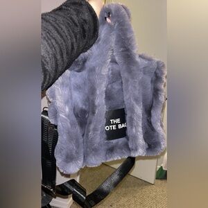 Totes Faux Fur Crossbody Bag in Gray